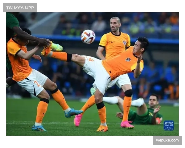 弗兰克告别战头球破门，浙江队战平青岛海牛